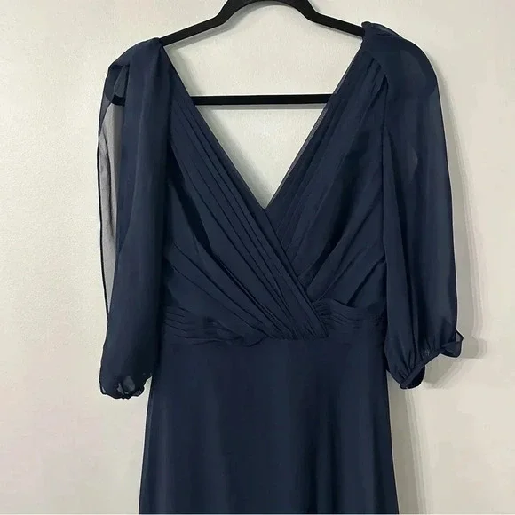 Jenny Packham 3/4 Sleeve Navy Blue Chiffon V-Neck Floor Length Gown Size 16  NWT